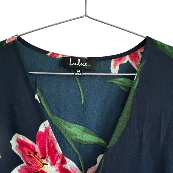 Lulu’s Stargazer Lily Navy Blue Floral Print Maxi Wrap Dress Size Med - Picture 5 of 8